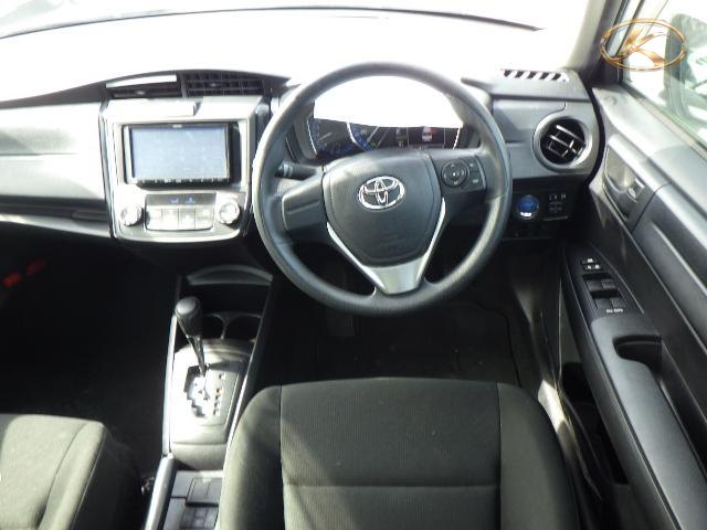 2020 Toyota Corolla Axio White photo 6