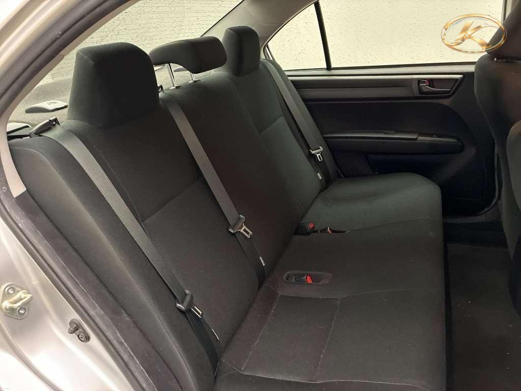 2021 Toyota Corolla Axio Silver photo 8