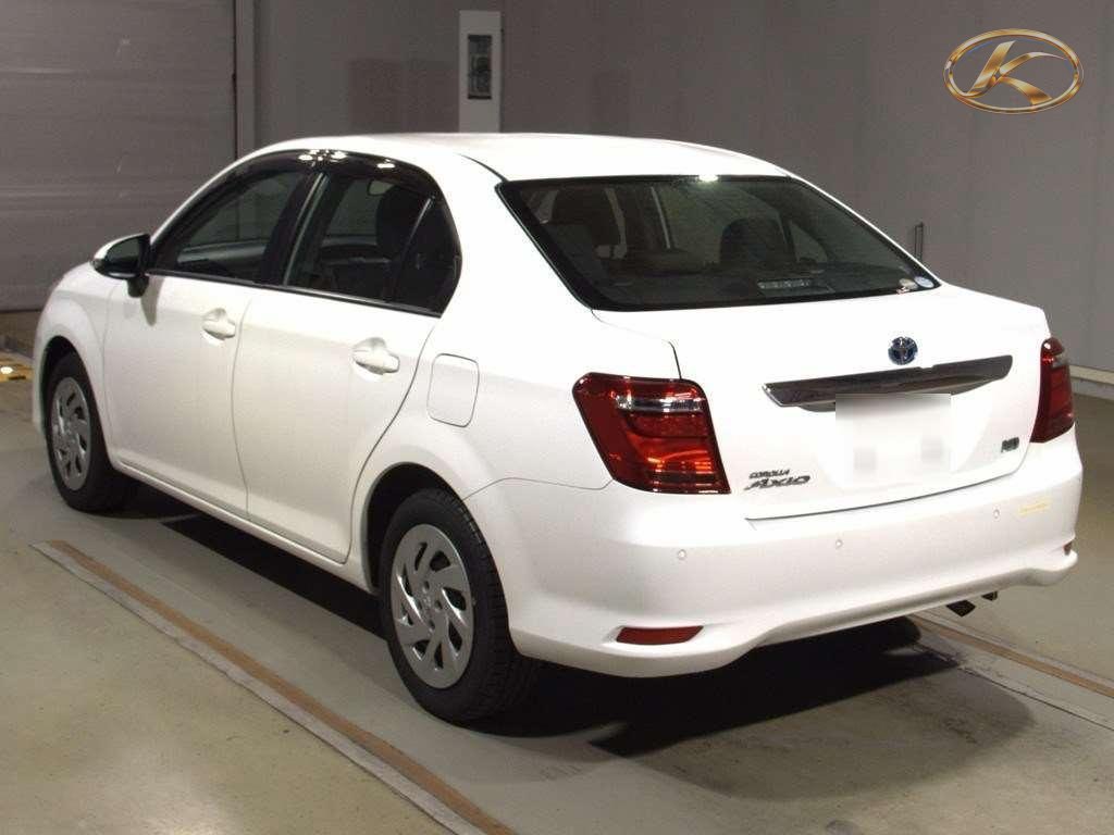 2021 Toyota Corolla Axio White photo 2