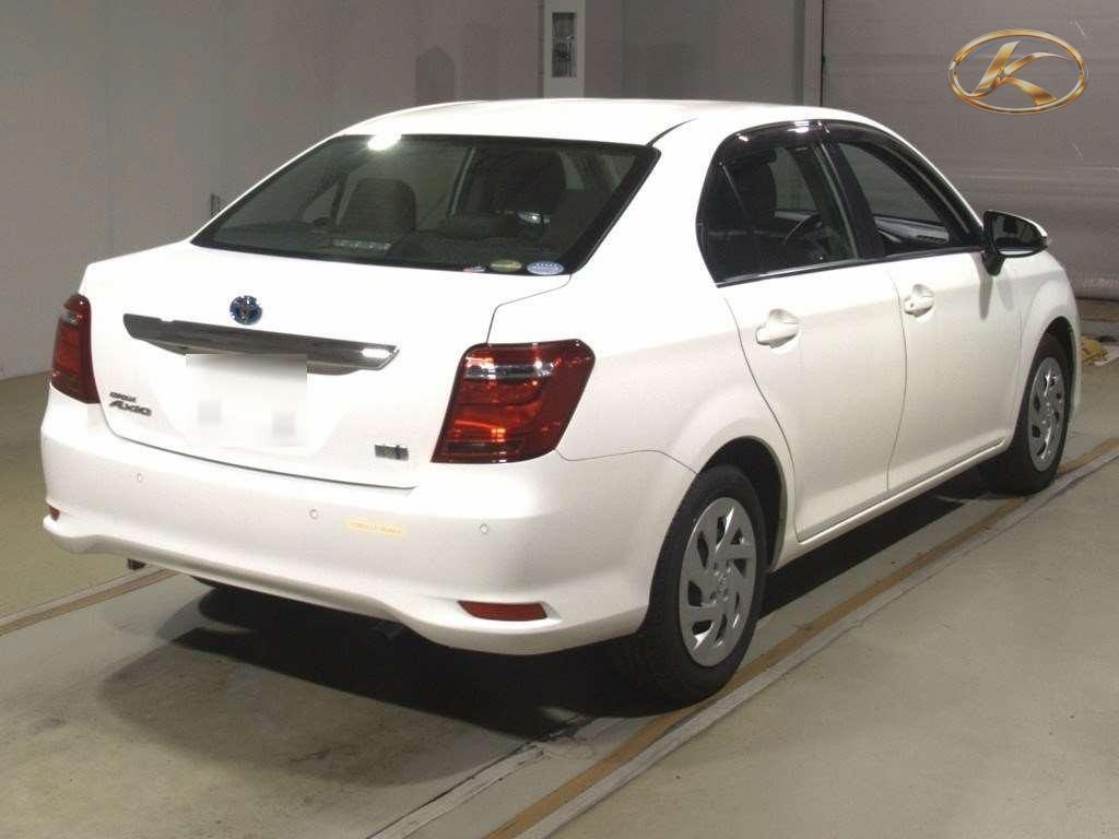 2021 Toyota Corolla Axio White photo 3