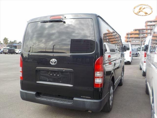 2021 Toyota Hiace Black photo 3