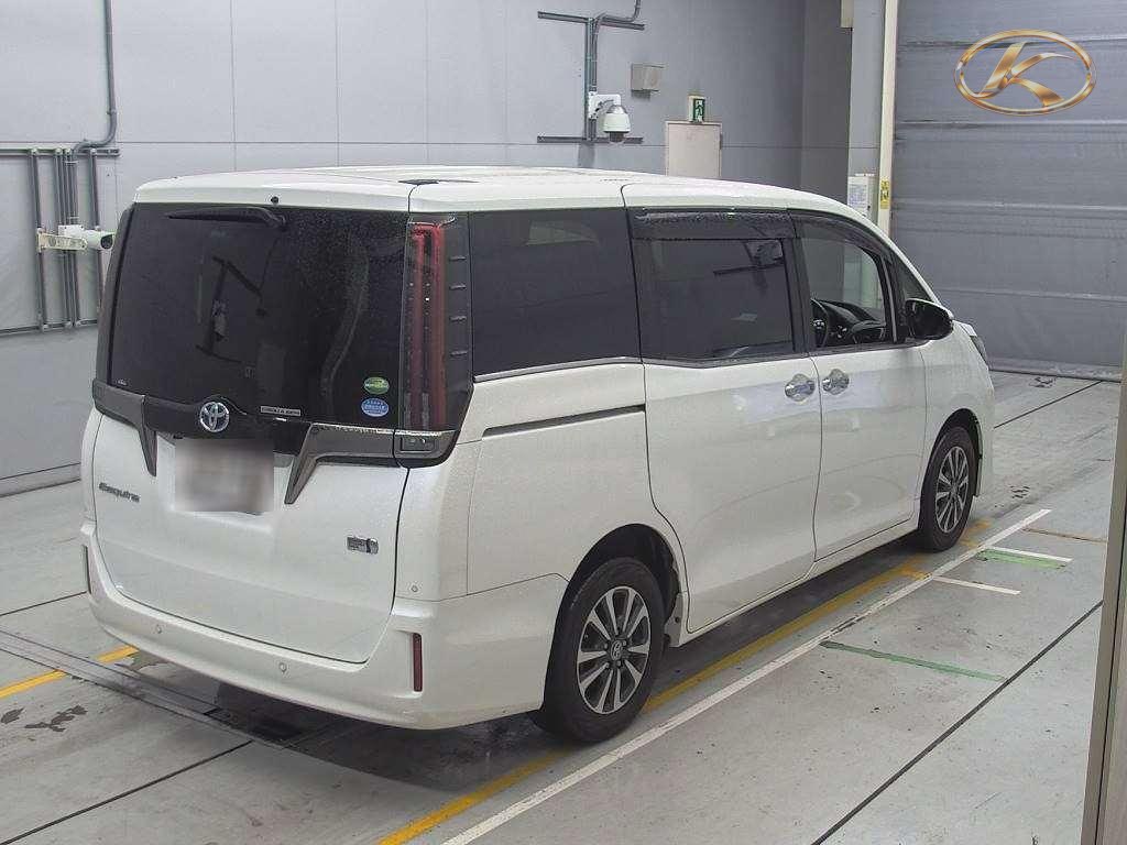 2020 Toyota Esquire Pearl photo 3