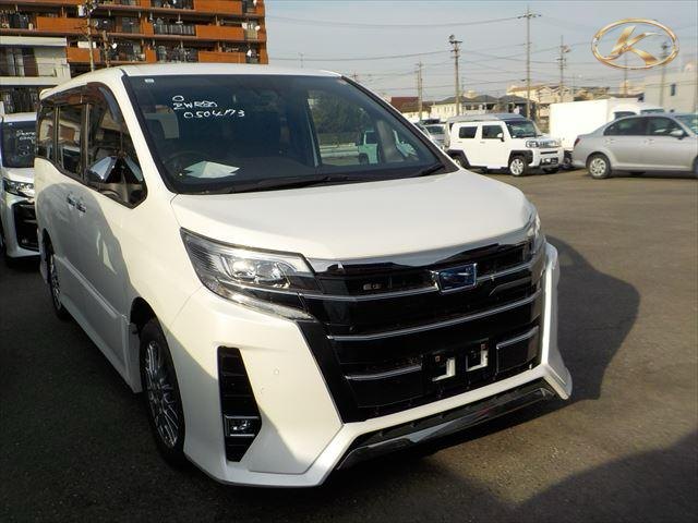 2021 Toyota Noah Pearl