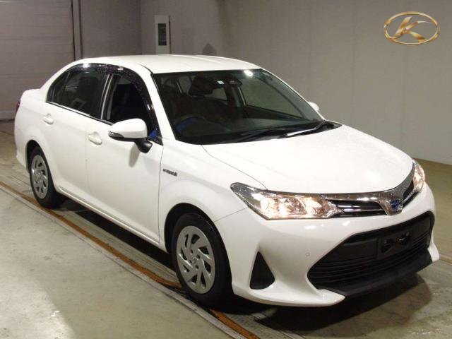 2020 Toyota Corolla Axio White photo 4