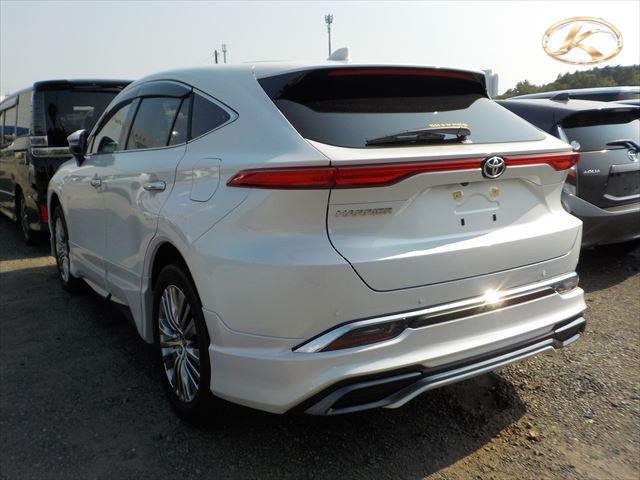2024 Toyota Harrier Pearl photo 4
