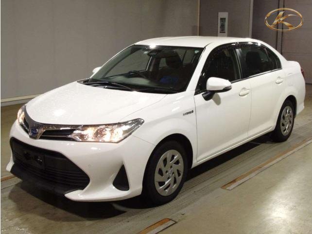 2020 Toyota Corolla Axio White photo 1