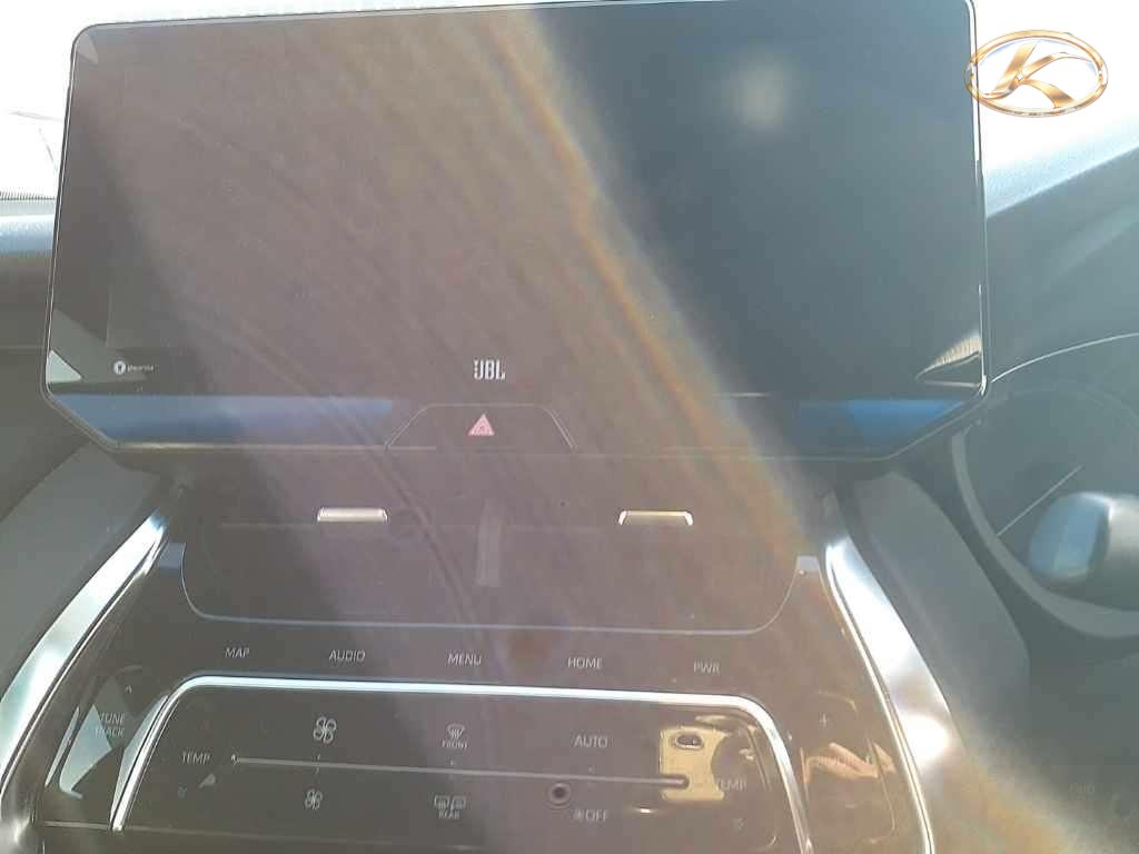 2020 Toyota Harrier Black photo 12