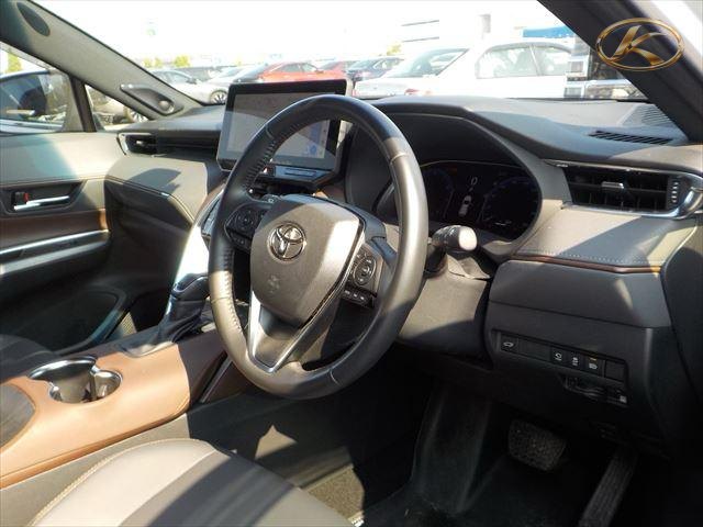 2024 Toyota Harrier Pearl photo 11