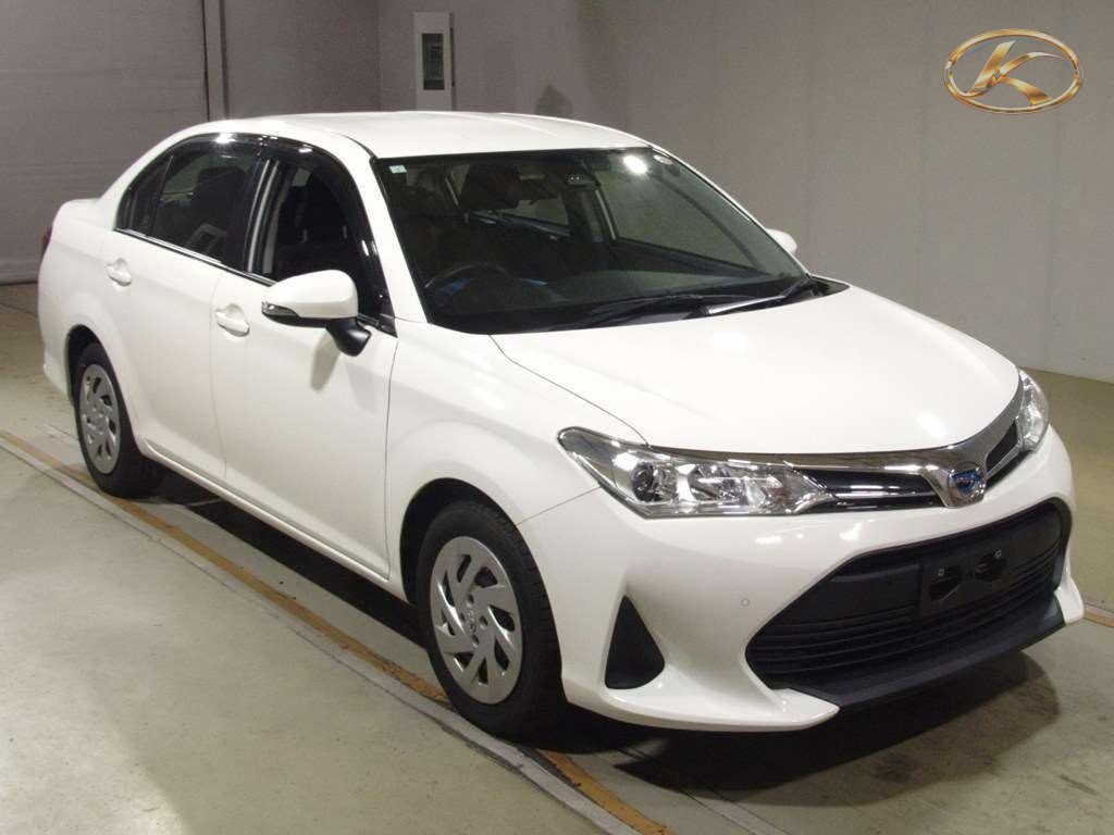 2021 Toyota Corolla Axio White photo 7