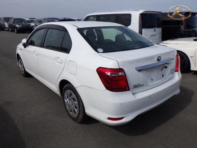 2020 Toyota Corolla Axio White photo 3