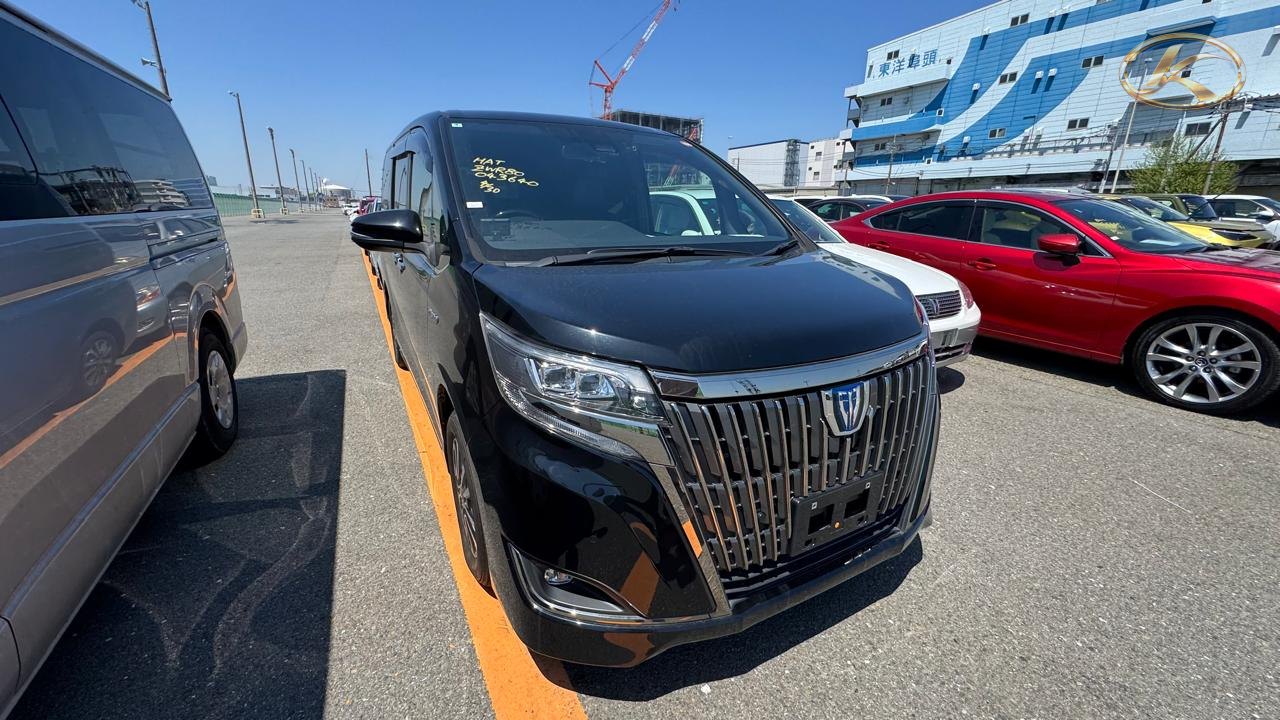 2020 Toyota Esquire Black