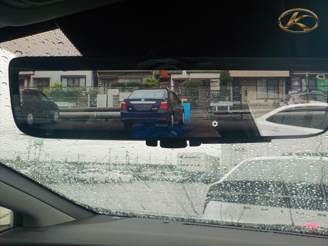 2023 Toyota Prius Phev Z Pearl photo 7