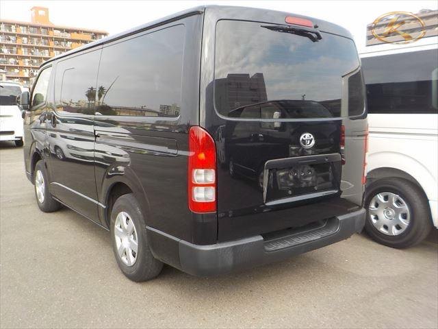 2021 Toyota Hiace Black photo 4