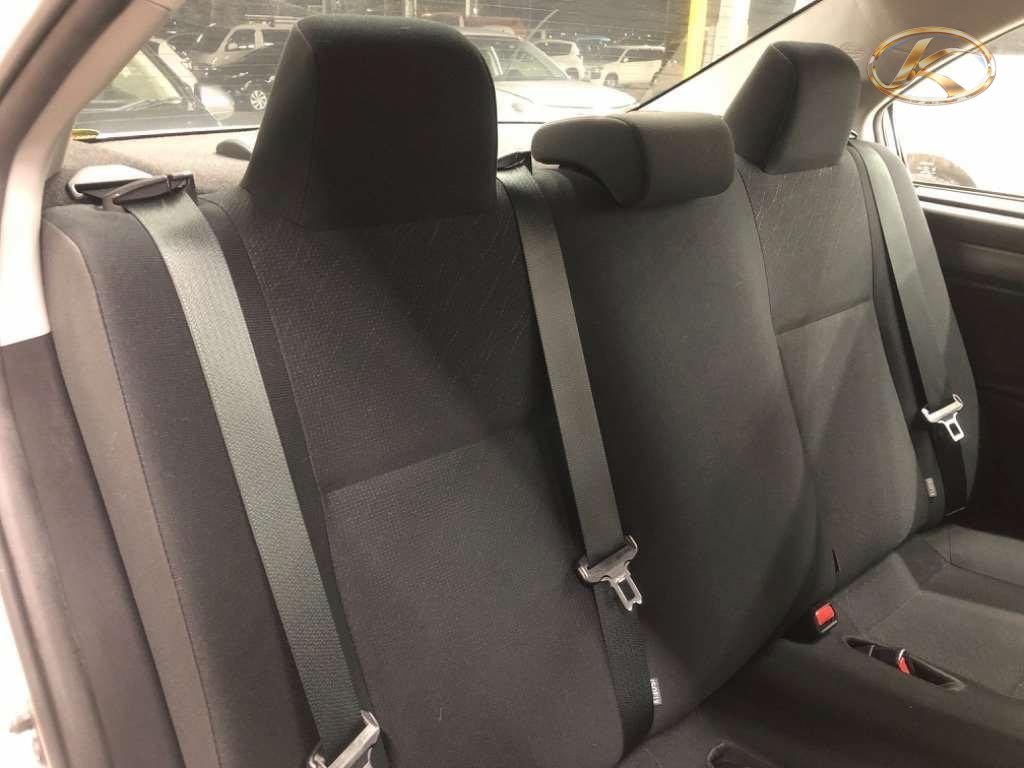 2021 Toyota Corolla Axio White photo 6