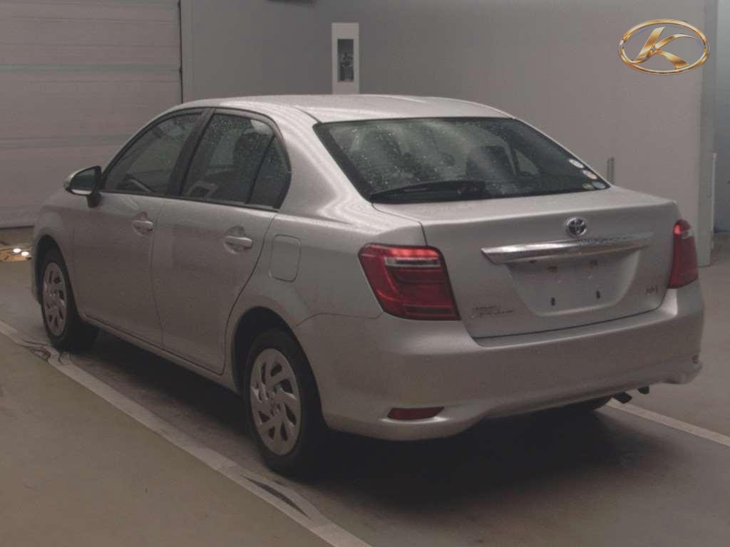 2021 Toyota Corolla Axio Silver photo 3
